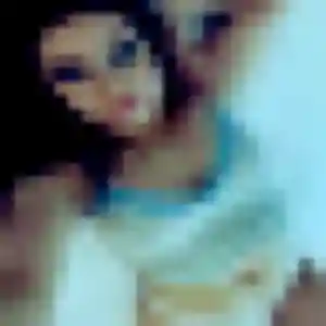 Rencontre Alicia, 24 ans à Maillezais en privé