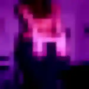 Sexy Xaviere, 29 ans à Manthes - la contacter