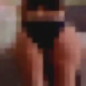 Estelle, femme de 23 ans propose plan cul à Marcilly-sur-Eure