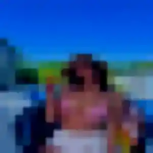 Augustine, 38 ans, en ligne à Mardeuil pour une rencontre coquine