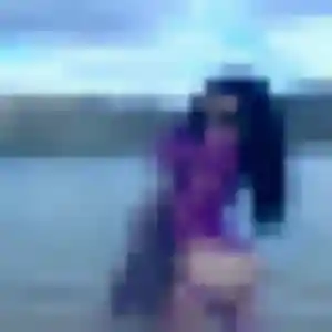 Emmanuelle, 24 ans, en ligne à Marliens pour une rencontre coquine