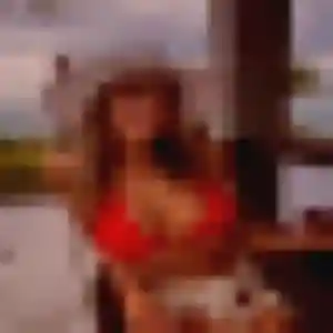 Découvre Leontine, 22 ans à Marville-Moutiers-Brûlé gratuitement