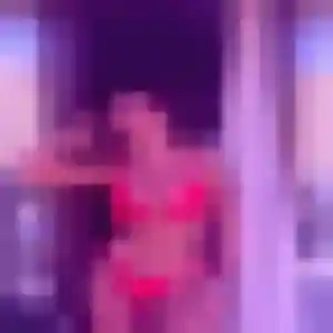 Bertille, 36 ans, connectée à Masseret pour une rencontre coquine