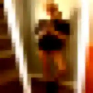 Kenza, femme de 27 ans cherche plan cul à Maurs