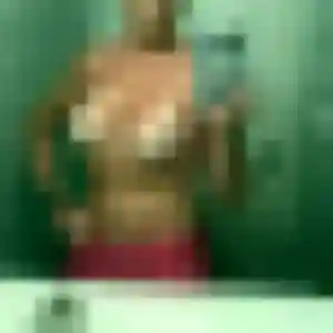 Rejoins Valentine, 27 ans à Meistratzheim en privé
