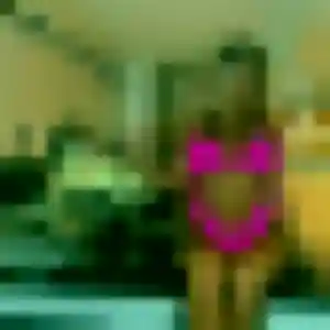 Regine, 34 ans, connectée à Ménesplet pour une rencontre coquine