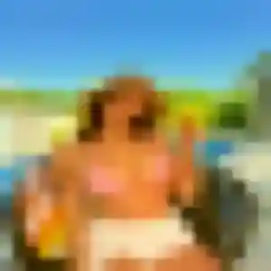 Leana, 40 ans, connectée à Mensignac pour une rencontre coquine