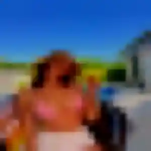 Amel, femme de 22 ans cherche plan cul à Méry-sur-Marne
