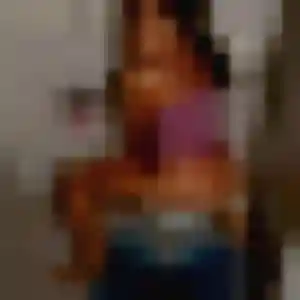Photo de Lilou à Mesnil-Sellières (42 ans) - plan cul discret