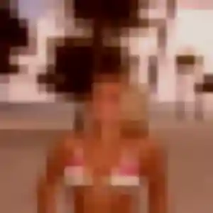 Ninon, 22 ans, disponible à Messas pour un plan cul