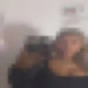 Découvre Delphine, 24 ans à Messey-sur-Grosne en privé