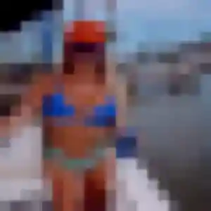 Photo exclusive de Odile, 22 ans à Meyras - plan discret