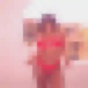 Laurence, femme de 27 ans veut plan cul à Meys