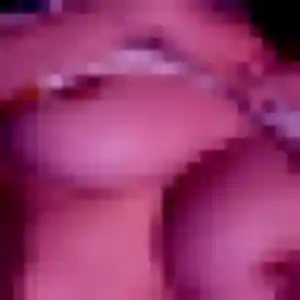 Bettina, 40 ans, connectée à Mimbaste pour une rencontre coquine