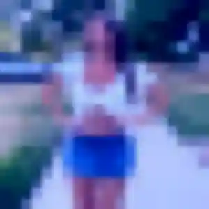 Marie, 23 ans, disponible à Moislains pour un plan cul