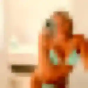 Clemence, 30 ans, connectée à Moltifao pour une rencontre coquine