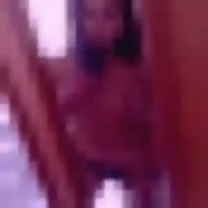 Johanna, 22 ans, connectée à Monein pour un plan cul