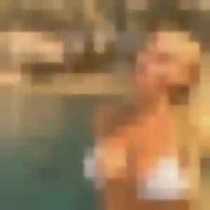 Zineb, 45 ans, en ligne à Montagnat pour une rencontre coquine