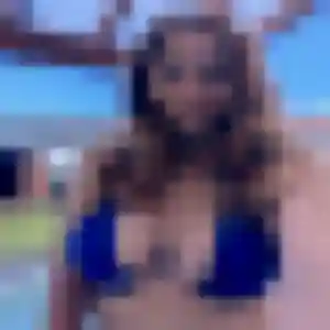 Sylvie, femme de 30 ans propose plan cul à Montauban-de-Bretagne