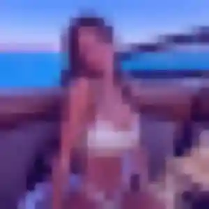 Johanna, 25 ans, connectée à Montlouis-sur-Loire pour une rencontre coquine