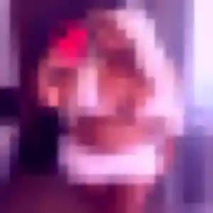 Cyrielle, 27 ans, cherche un plan cul à Montreuil-Bellay