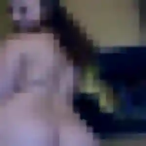 Ulrike, 23 ans, connectée à Morannes sur Sarthe-Daumeray pour un plan cul