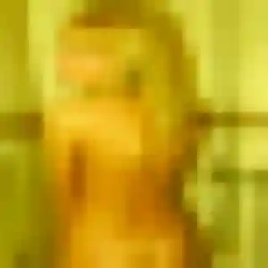Christine, 23 ans, disponible à Mornac pour un plan cul