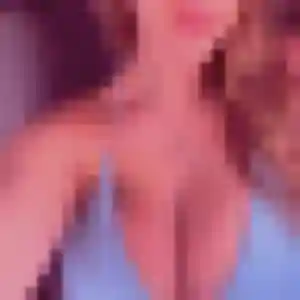 Violette de Moulézan, 39 ans - plan cul discret