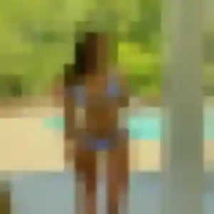 Maya, femme de 34 ans cherche plan cul à Muneville-le-Bingard