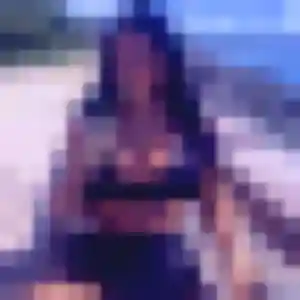 Amandine, femme de 34 ans propose plan cul à Naveil