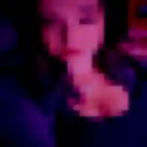 Belle Iris, 29 ans à Naves - voir sa photo