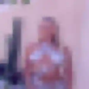 Aurore, 31 ans, en ligne à Neuve-Église pour une rencontre coquine
