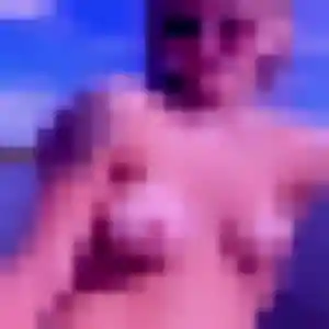 Ximena (28 ans) à Neuvic propose une rencontre maintenant
