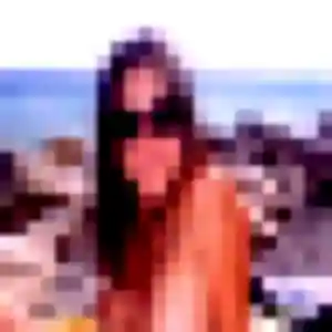 Rejoins Helena, 32 ans à Neuville-Saint-Amand gratuitement