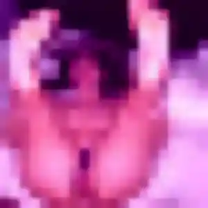 Ghislaine, 36 ans, connectée à Neuville-sur-Brenne pour une rencontre coquine