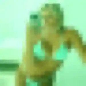 Emmanuelle (34 ans) à Neuville-sur-Oise propose un plan cul ce soir