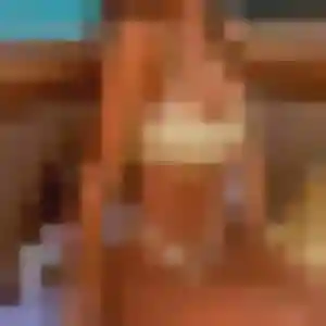 Photo de Oriane à Nibas (36 ans) - plan cul anonyme