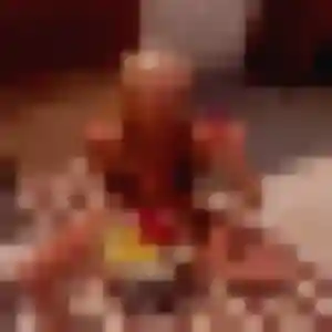 Yolande, 24 ans, en ligne à Niederlauterbach pour une rencontre coquine