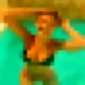 Rejoins Rebecca, 37 ans à Niederschaeffolsheim gratuitement