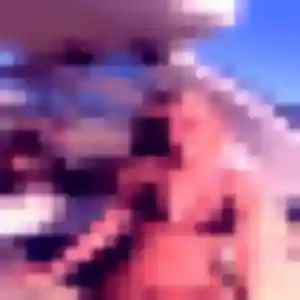 Whitney, 25 ans, connectée à Nivolas-Vermelle pour une rencontre coquine