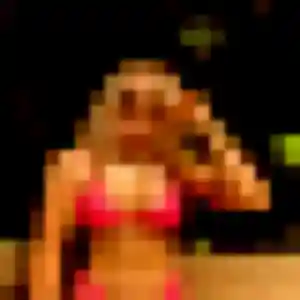 Romina, 25 ans, en ligne à Noisy-sur-Oise pour un plan cul
