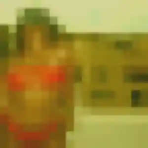 Photo de Nora à Nomeny (23 ans) - plan cul sans inscription