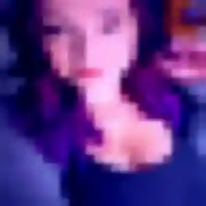 Leonore, femme de 34 ans cherche plan cul à Norges-la-Ville