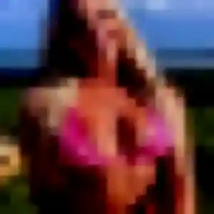 Coralie, 44 ans, cherche un plan cul à Nouzilly