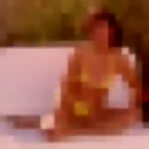 Louise (27 ans) à Oisy cherche un plan cul aujourd'hui