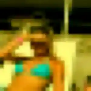 Photo perso de Aurelie, 23 ans à Olliergues - rencontre coquine