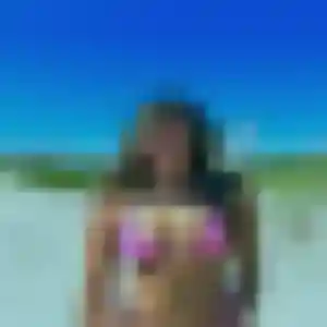 Contacte Kim, 22 ans à Opoul-Périllos en privé