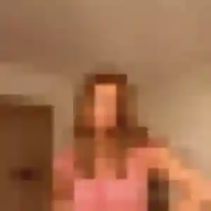 Rose-Marie (28 ans) à Orcet cherche un plan cul maintenant