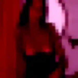 Aisha, femme de 45 ans propose plan cul à Orcières