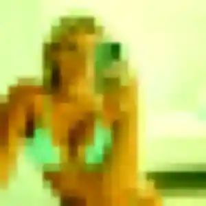 Rejoins Agathe, 31 ans à Orcines en privé